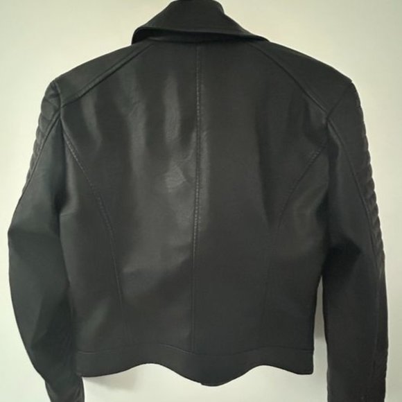 COPY - FAUX LEATHER Noisy May Zippered Notch Lapel Jacket in size small - Picture 2 of 2